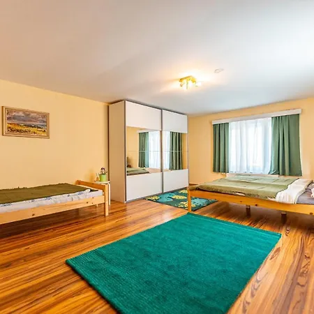 Fajn Apartman Apartment *